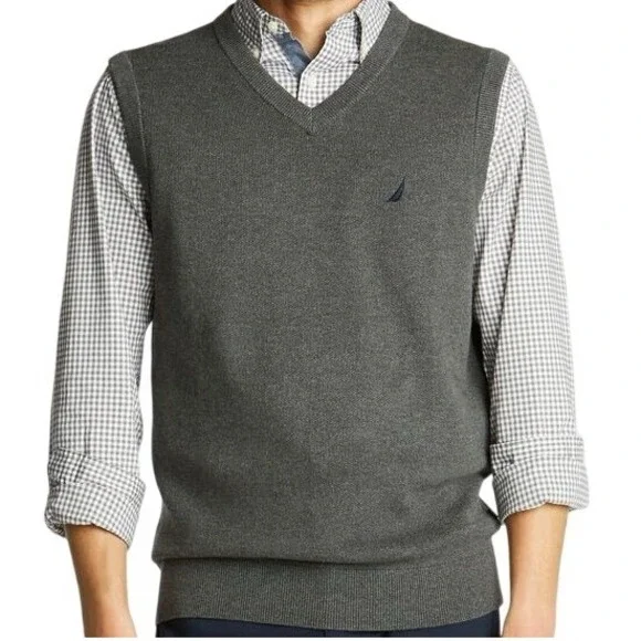 Nautica Navtech Sweater Vest XL Gray V-Neck Cashmere Blend Logo Ribbed Hem - Picture 1 of 11